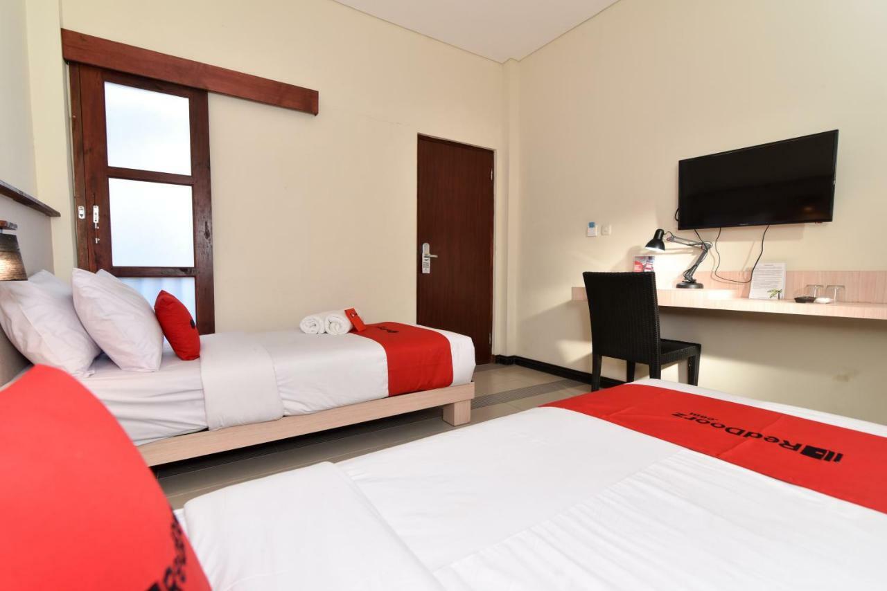 Reddoorz Near Legian Street Ξενοδοχείο Kuta Lombok Εξωτερικό φωτογραφία